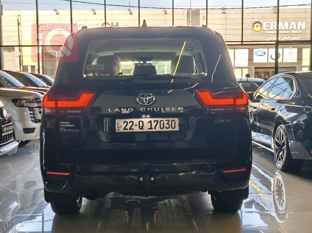 تويوتا لاندكروزر